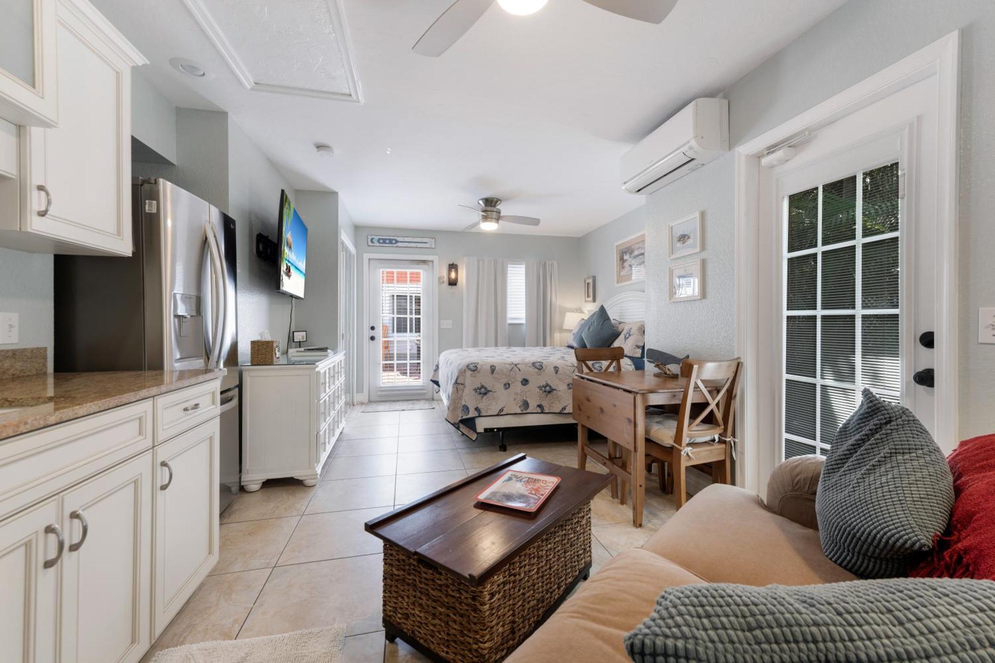 An Island Getaway At Palm Tree Villas Holmes Beach Exterior foto