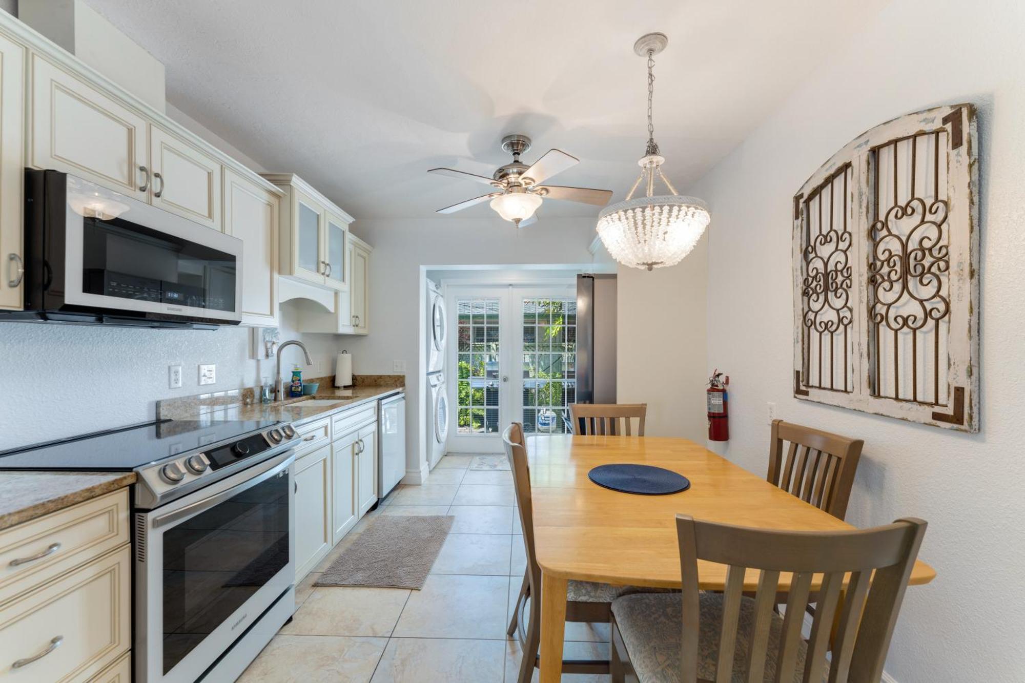 An Island Getaway At Palm Tree Villas Holmes Beach Exterior foto