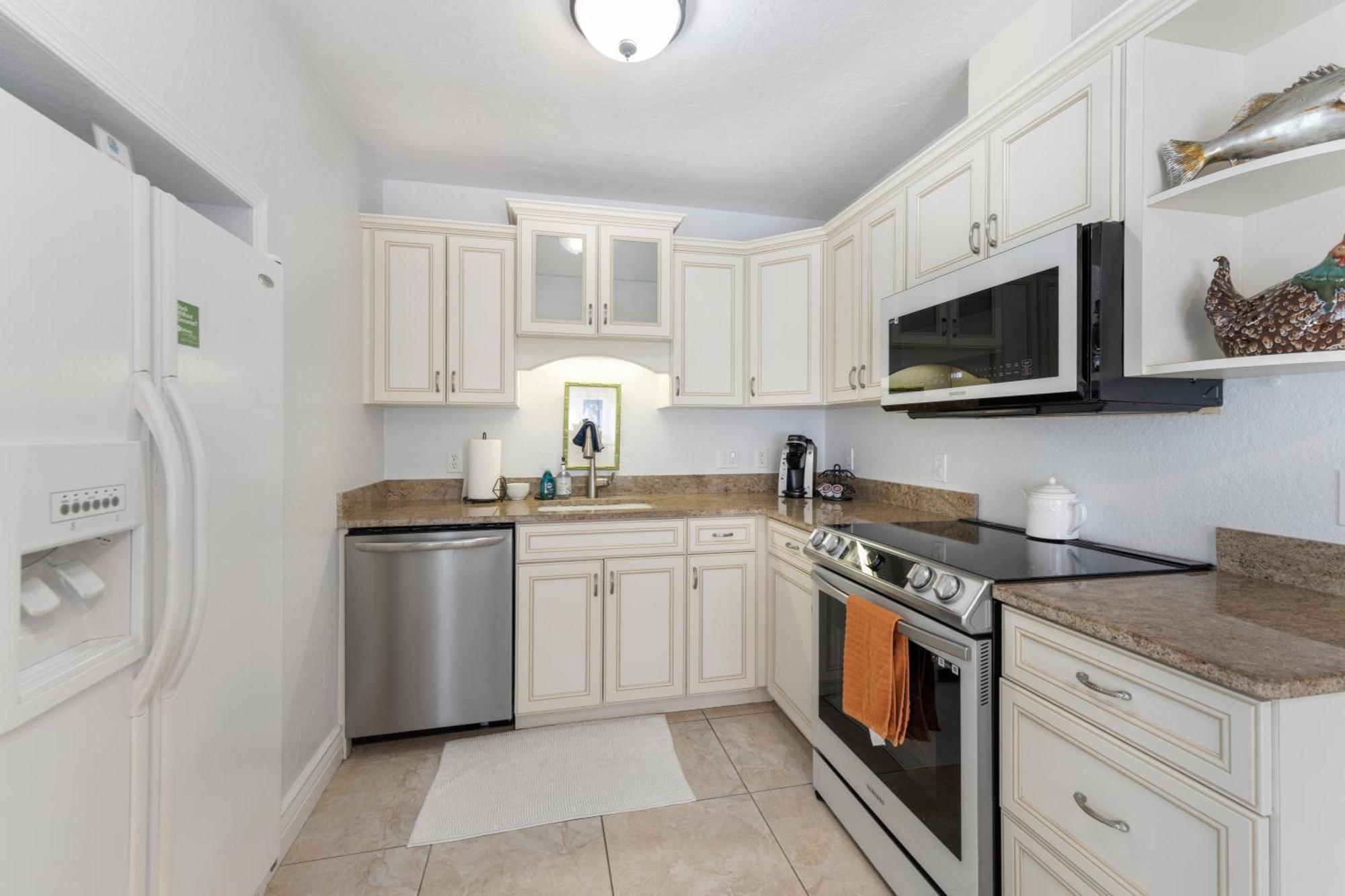 An Island Getaway At Palm Tree Villas Holmes Beach Exterior foto