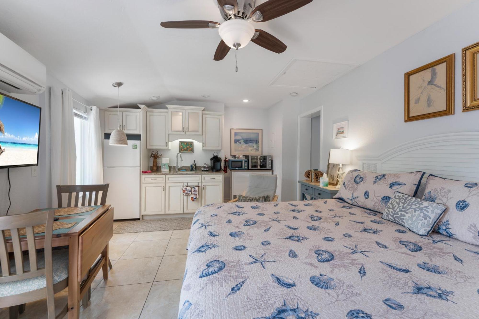 An Island Getaway At Palm Tree Villas Holmes Beach Exterior foto