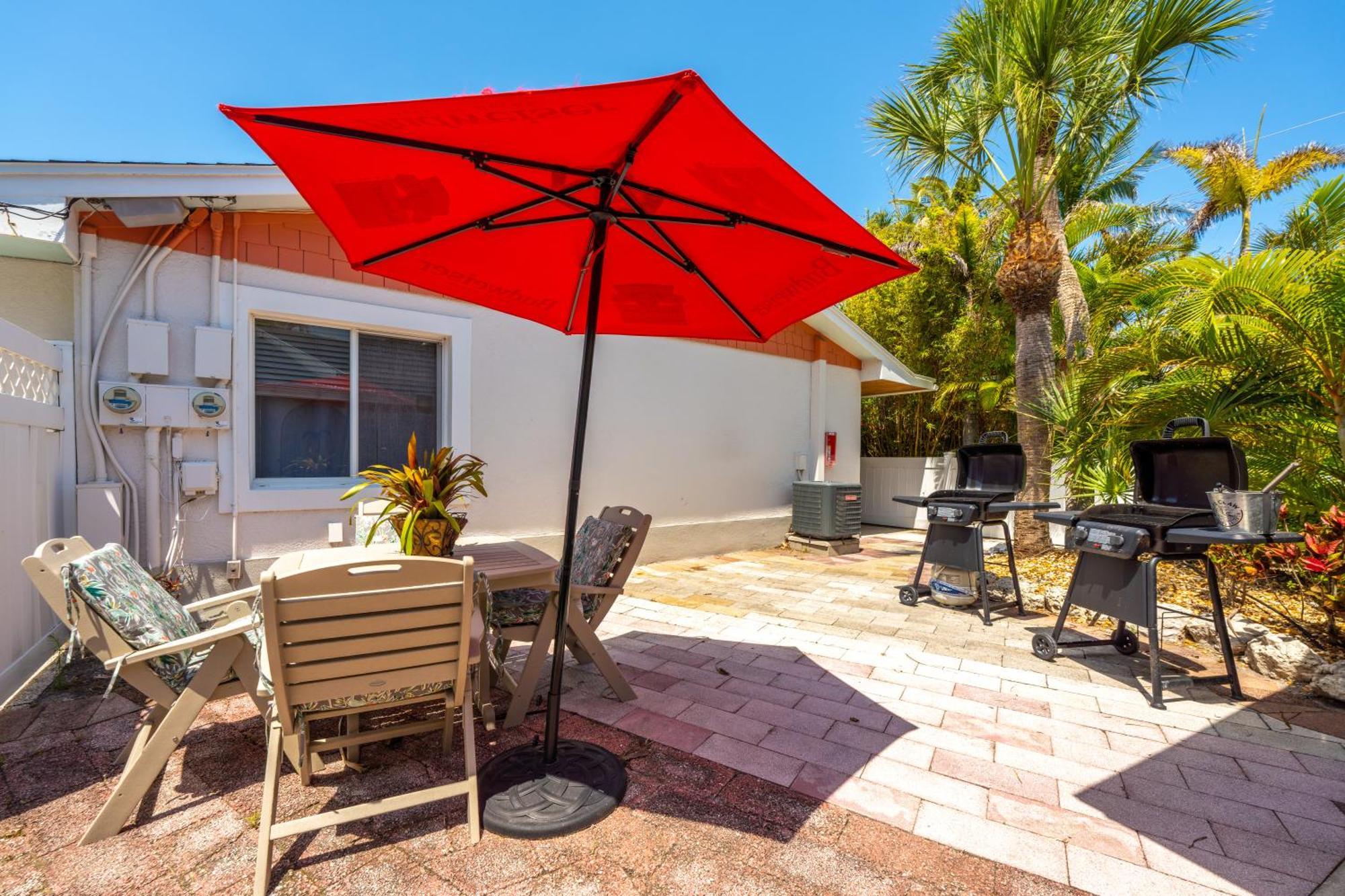 An Island Getaway At Palm Tree Villas Holmes Beach Exterior foto