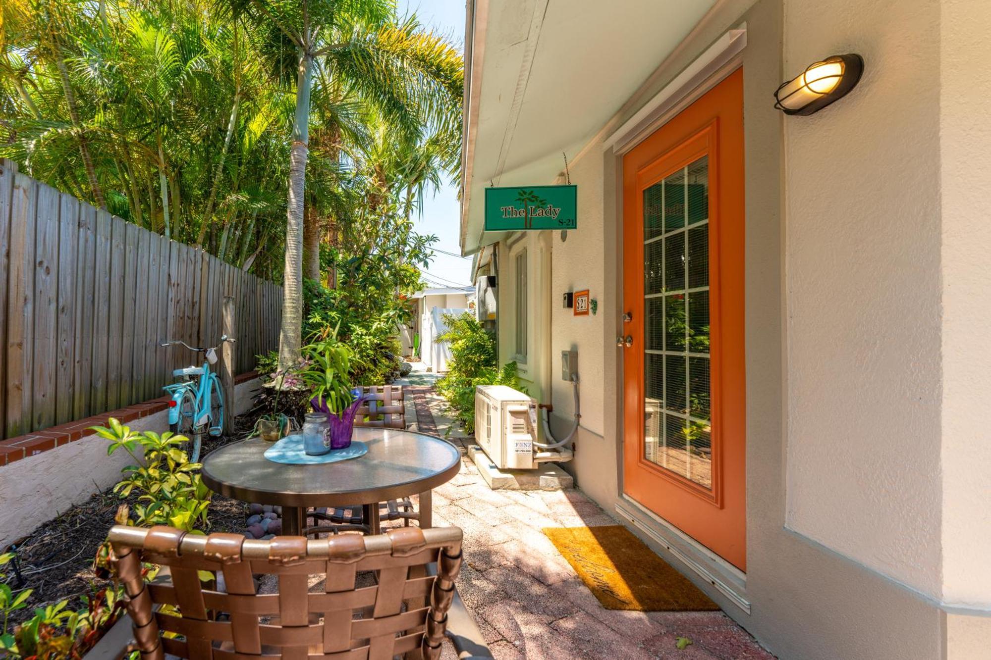 An Island Getaway At Palm Tree Villas Holmes Beach Exterior foto